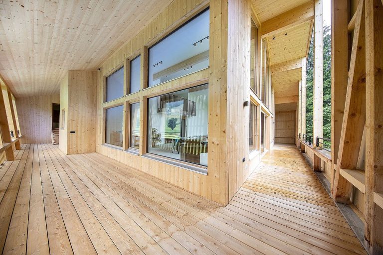 Eurofenster für energieeffiziente Gebäude und modernes Wohnambiente