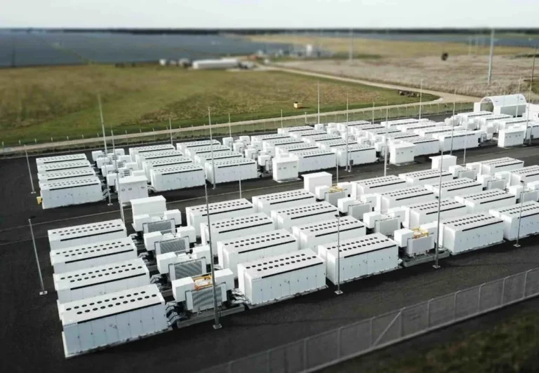 Batteriespeicher MWh: Speicherkapazität und Leistung für große Energieprojekte
