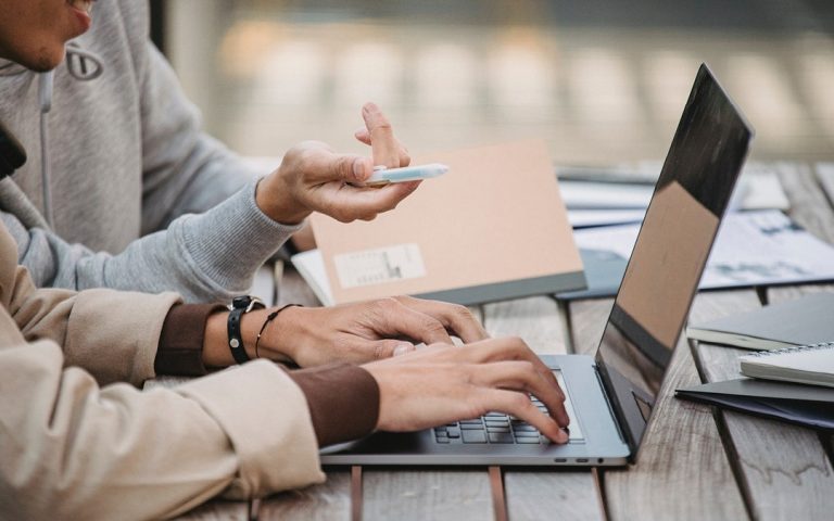 Rücklagen und Notgroschen aufbauen: Kosten analysieren und den passenden Betrag berechnen